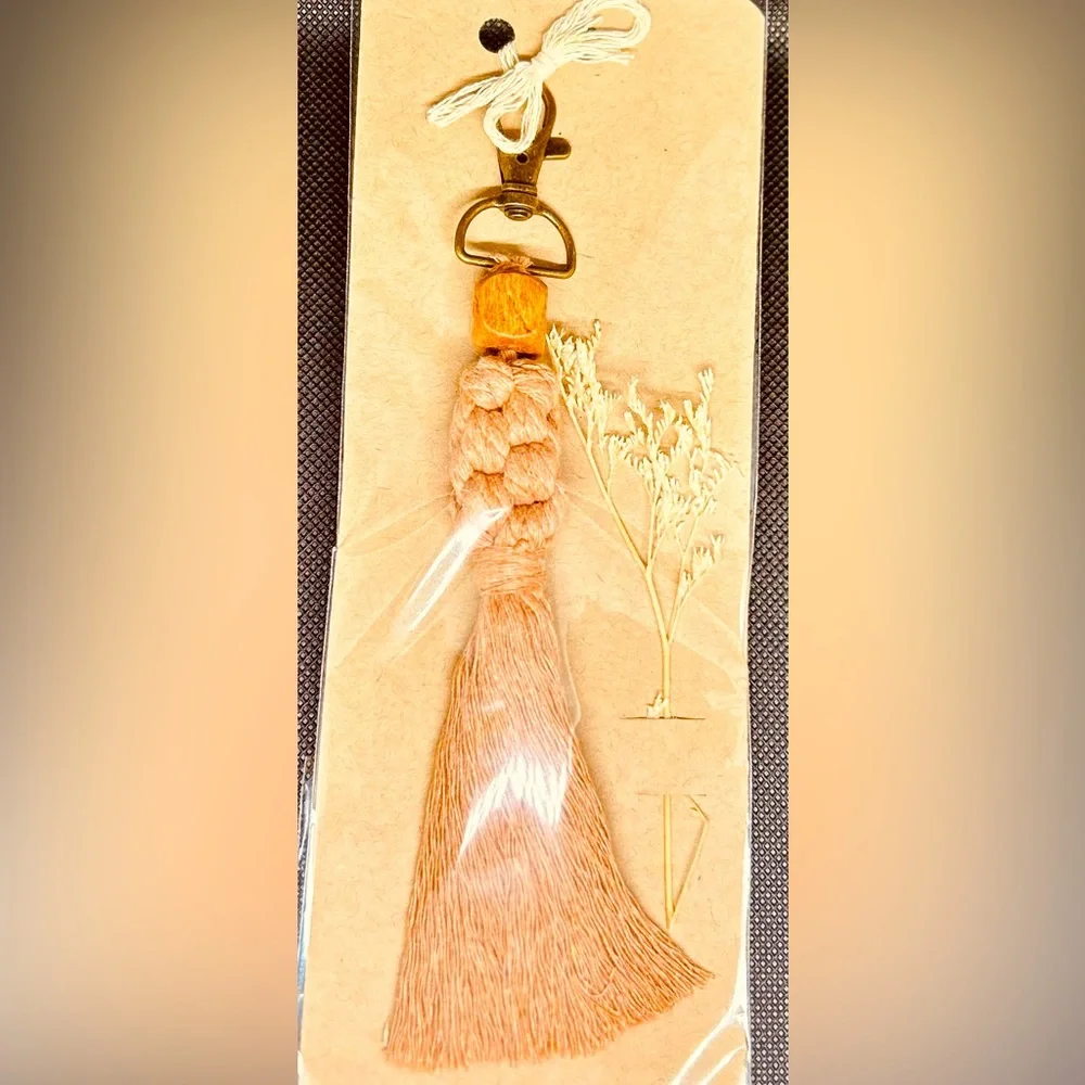 Rustic Red Macrame Keychain’s - Picture 2 of 6